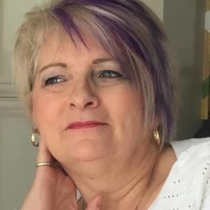 Meet your Posher, Aline